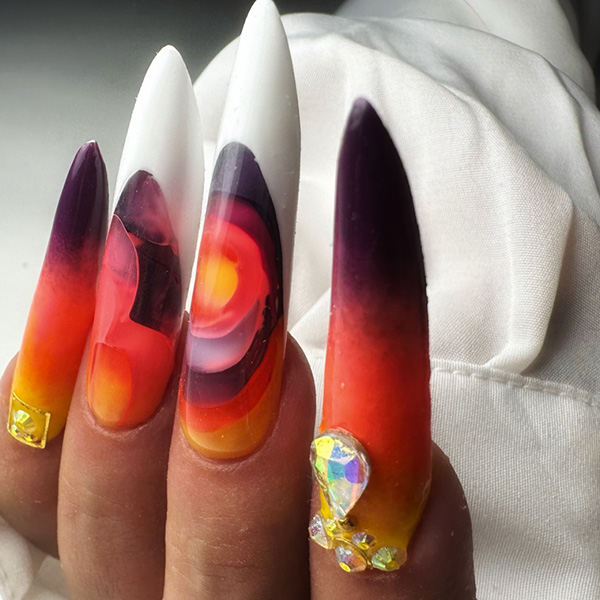 ناخن ژورنالی